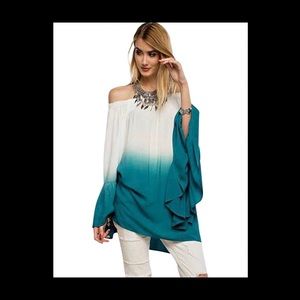 Women’s M Easel bell sleeve ombré top